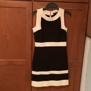WHBM Dress , Size 6 - like new!